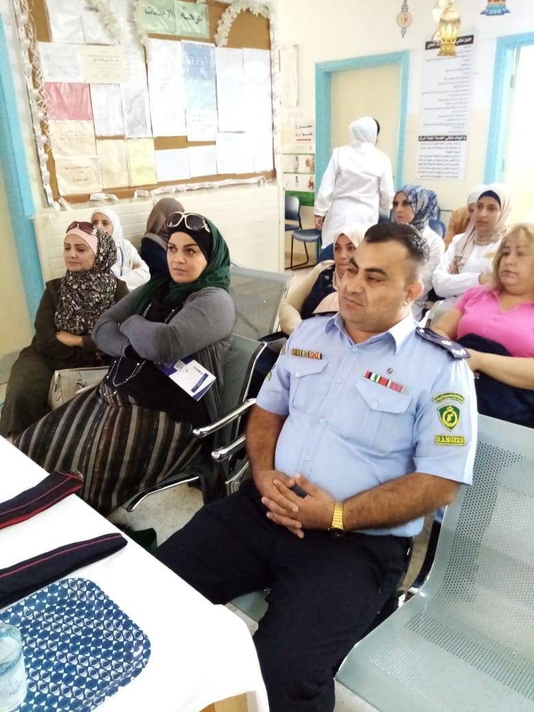الإدارة الملكية لحماية البيئة تقيم ندوة للتعريف بكيفية التخلص من النفايات الطبية في مركز صحي ماحص الأولي
