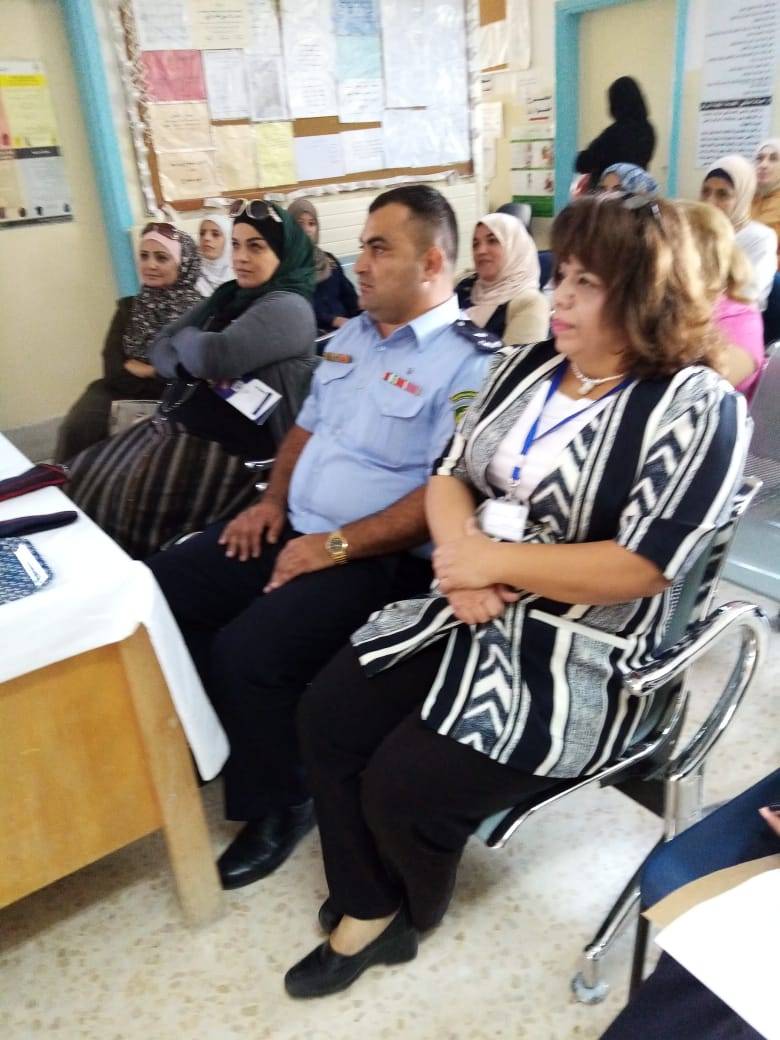 الإدارة الملكية لحماية البيئة تقيم ندوة للتعريف بكيفية التخلص من النفايات الطبية في مركز صحي ماحص الأولي