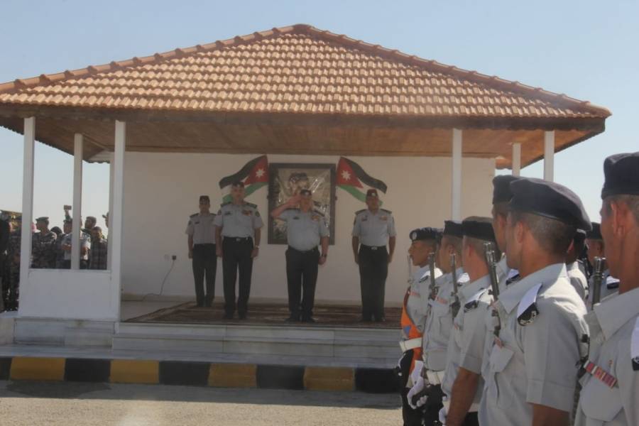 الدفاع المدني يحتفل بتخريج دورة المستجدين