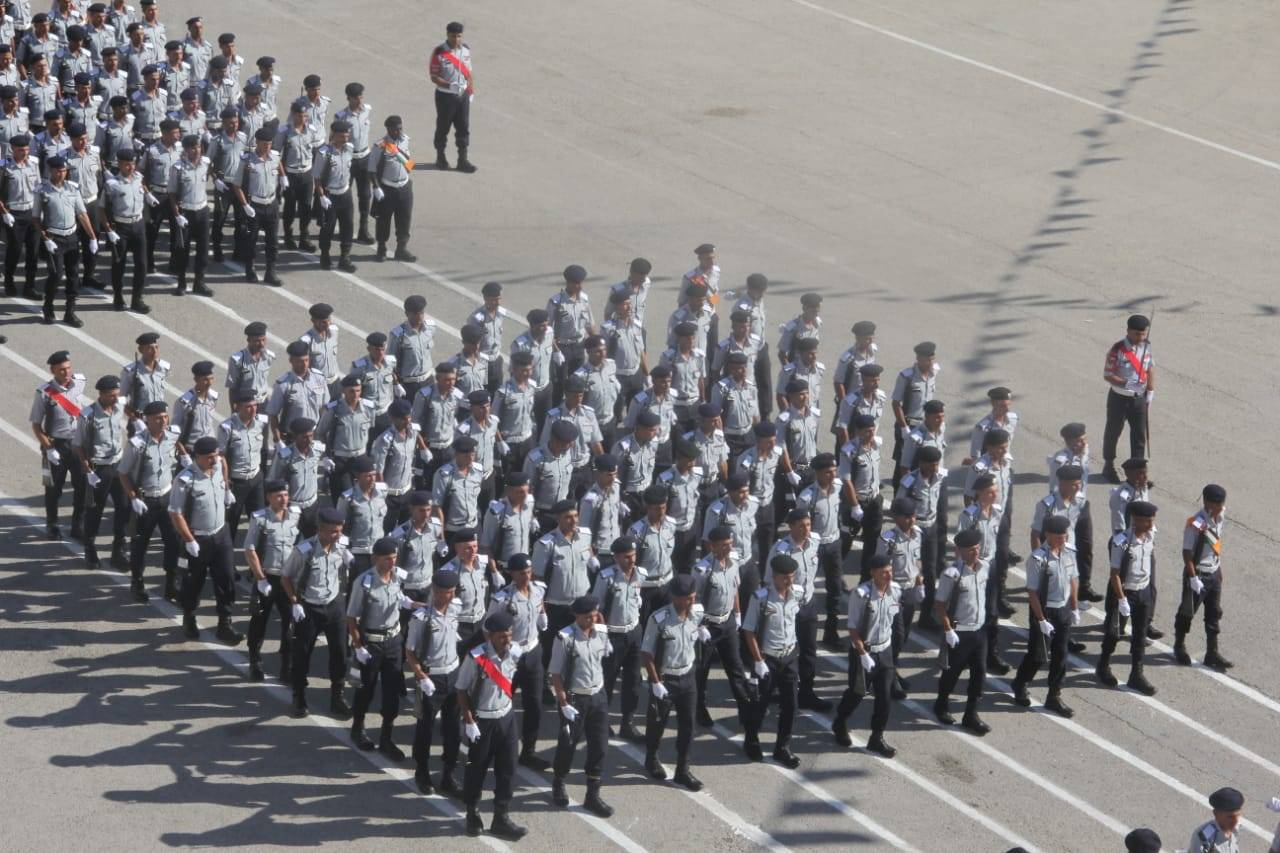 الدفاع المدني يحتفل بتخريج دورة المستجدين 