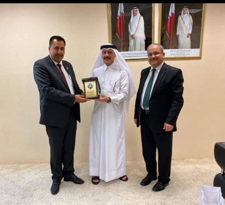 رئيس هيئة مديري جامعة جدارا يشارك في إجتماع رجال الأعمال الأردنيين والقطريين في الدوحة