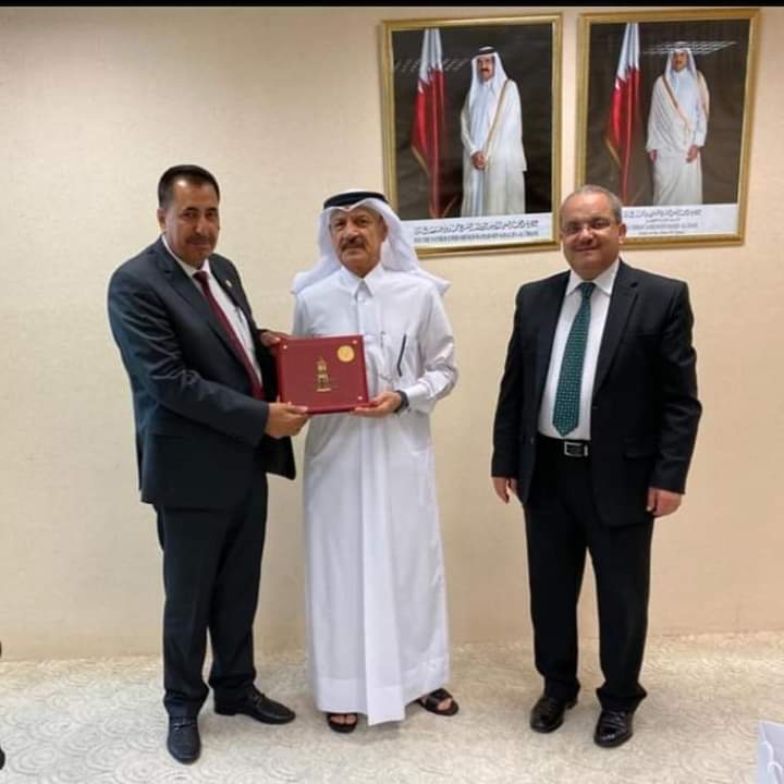 رئيس هيئة مديري جامعة جدارا يشارك في إجتماع رجال الأعمال الأردنيين والقطريين في الدوحة