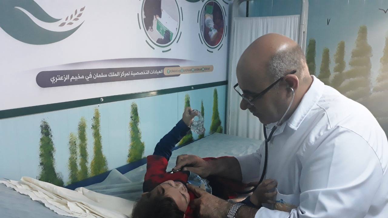عيادات مركز الملك سلمان للإغاثة تقدم العلاج لاكثر من 21 الف حالة مرضية في مخيم الزعتري خلال شهر اكتوبر من العام 2019 م