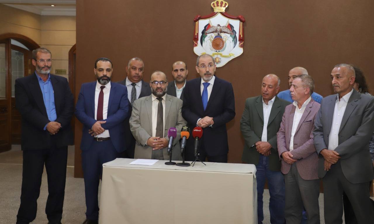 وزير الخارجية يعلن انتهاء اضراب العاملين بوكالة الأونروا 