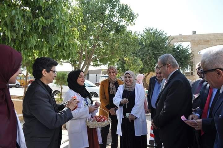 رئيس جامعة جدارا يفتتح اليوم الصحي لكلية الصيدلة