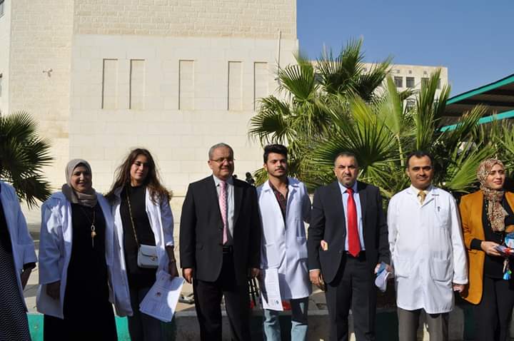 رئيس جامعة جدارا يفتتح اليوم الصحي لكلية الصيدلة