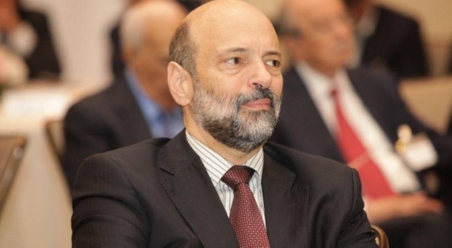 إرادة ملكية بالموافقة على إجراء تعديل على حكومة الدكتور الرزاز