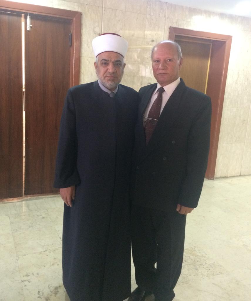 الاستاذ أكرم جروان يُهنىء الدكتور محمد الخلايلة بالثقة الملكية السامية