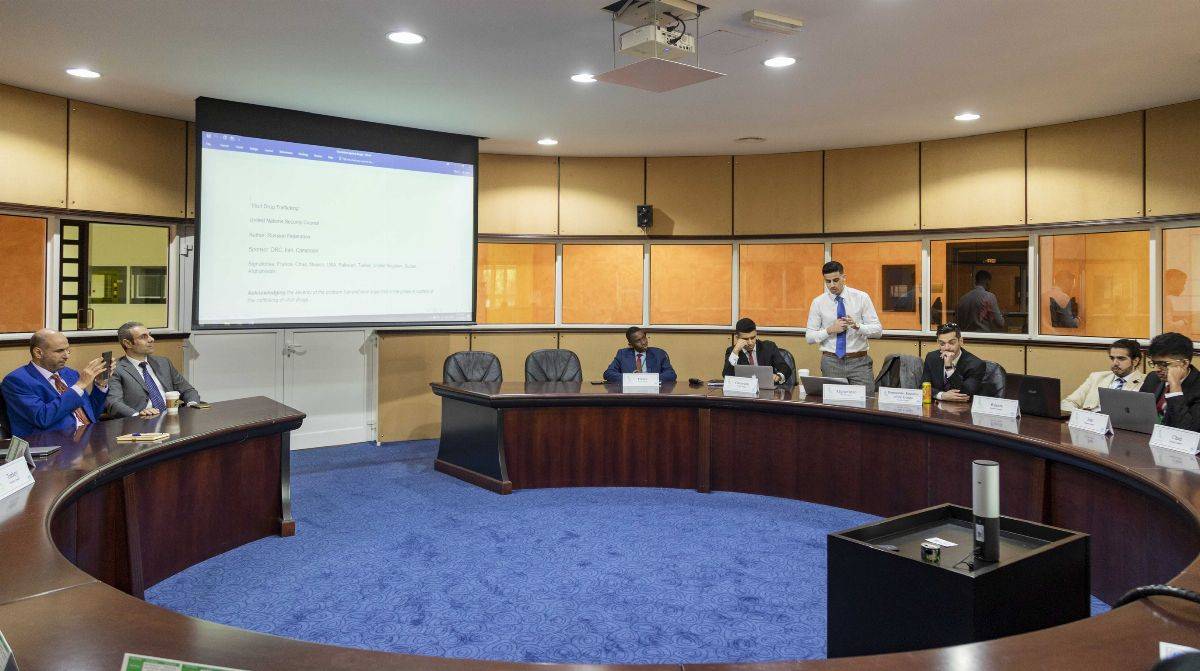 طلبة جامعة عجمان سفراء في نموذج الأمم المتحدة