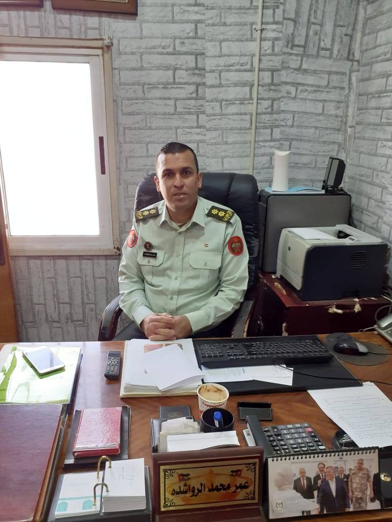 الملازم أول عمر الرواشدة قايد معسكر مديرية التوجيه المعنوي  الف مبروك الترفيع