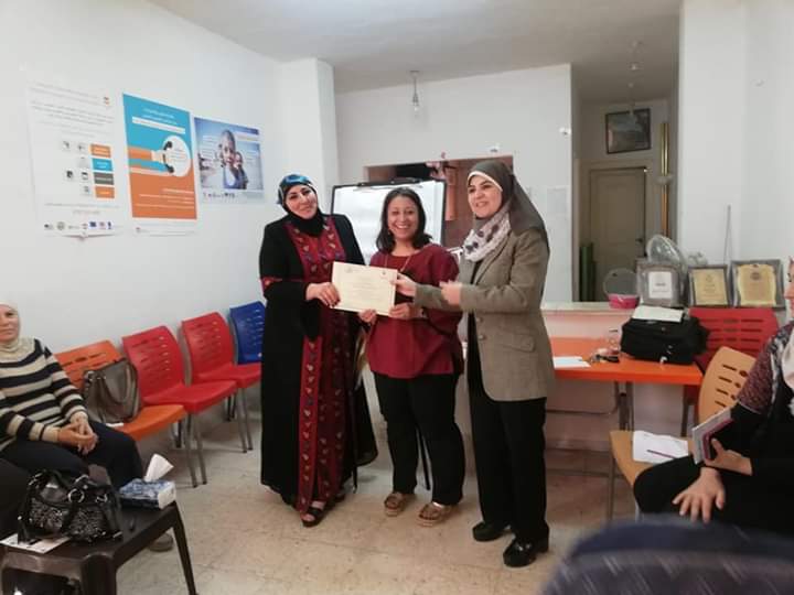 مبادرة كن أمل الحياة تنظم محاضرة بعنوان دورة المرأة في التصدي للتطرف في المجتمع 