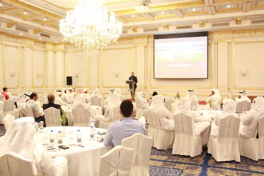 يونيفيرس تنطلق رسميا باحتفال كبير في الدوحة