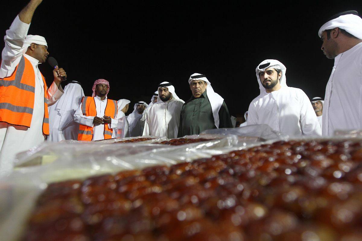 بالتعاون مع مركز حمدان بن محمد لإحياء التراث فعاليات مزاد ليوا للتمور في دبي