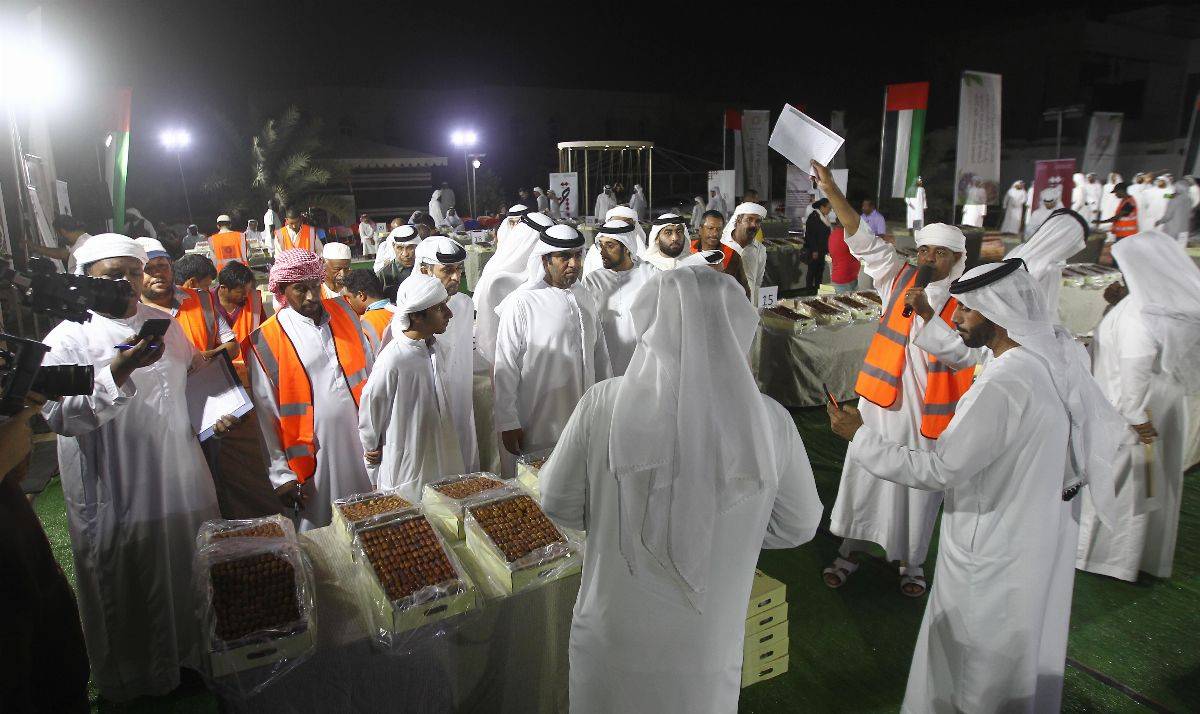 بالتعاون مع مركز حمدان بن محمد لإحياء التراث فعاليات مزاد ليوا للتمور في دبي