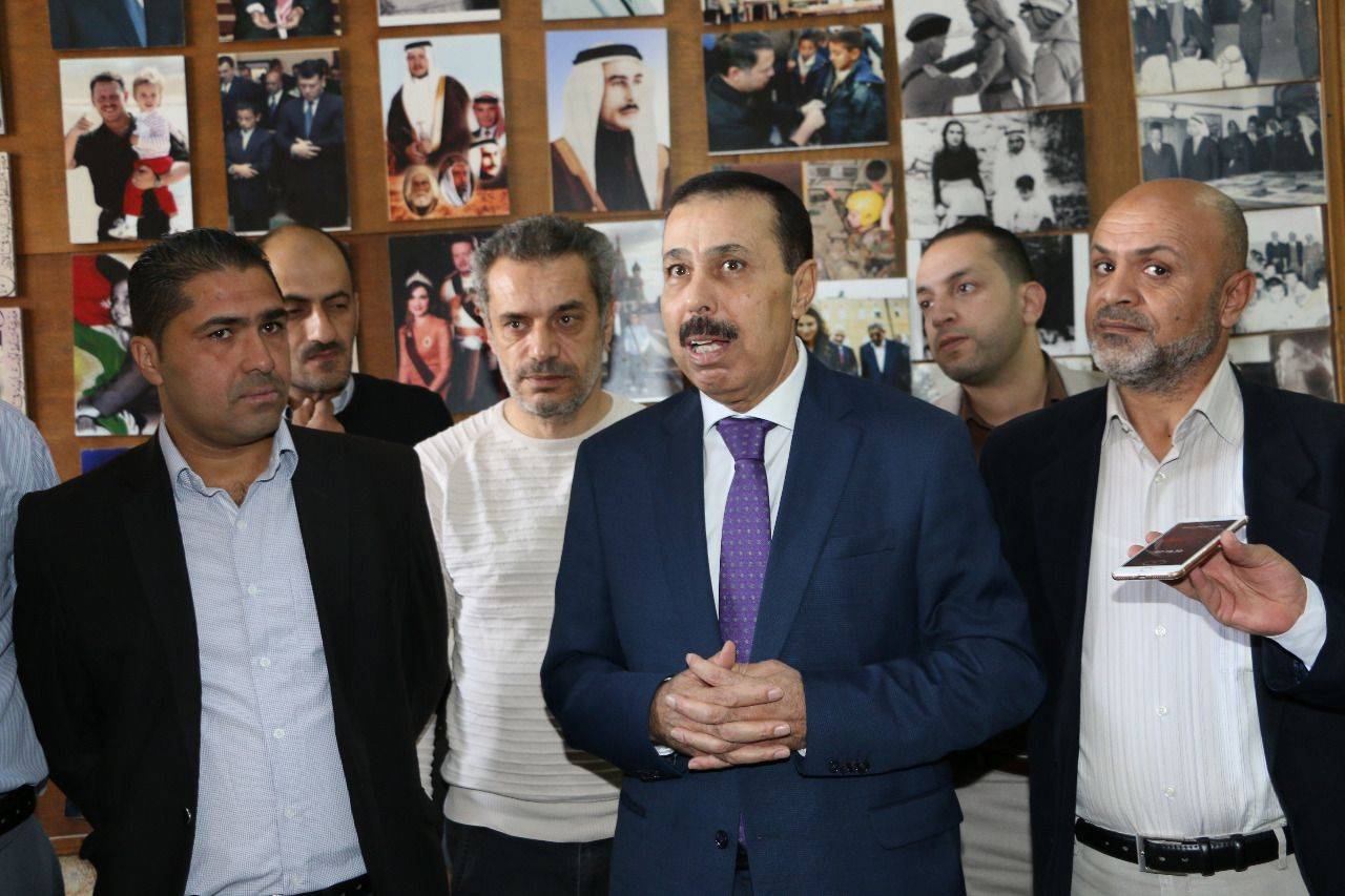 وزير التربية والتعليم يزور مدرسة السلط الثانوية للبنين