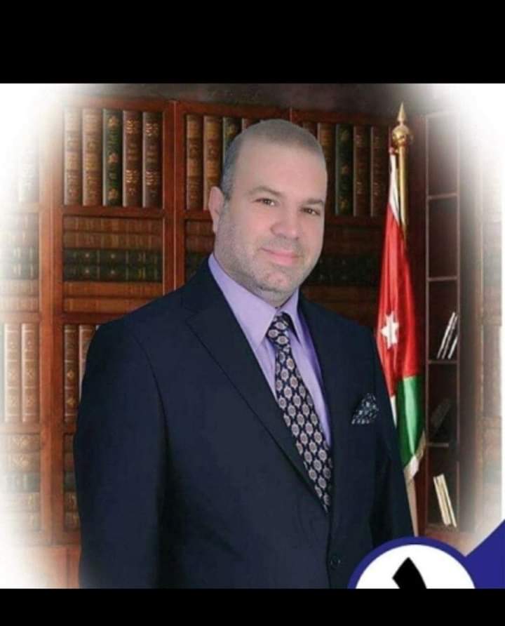 نقابة الصحفيين تكرم رئيس قسم الإعلام وتكنولوجيا الإتصال في جامعة جدارا