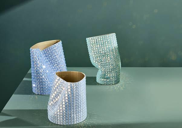 أتيلييه سواروفسكي تطلق أحدث تشكيلاتها من الديكورات المنزلية في معرض داون تاون ديزاين