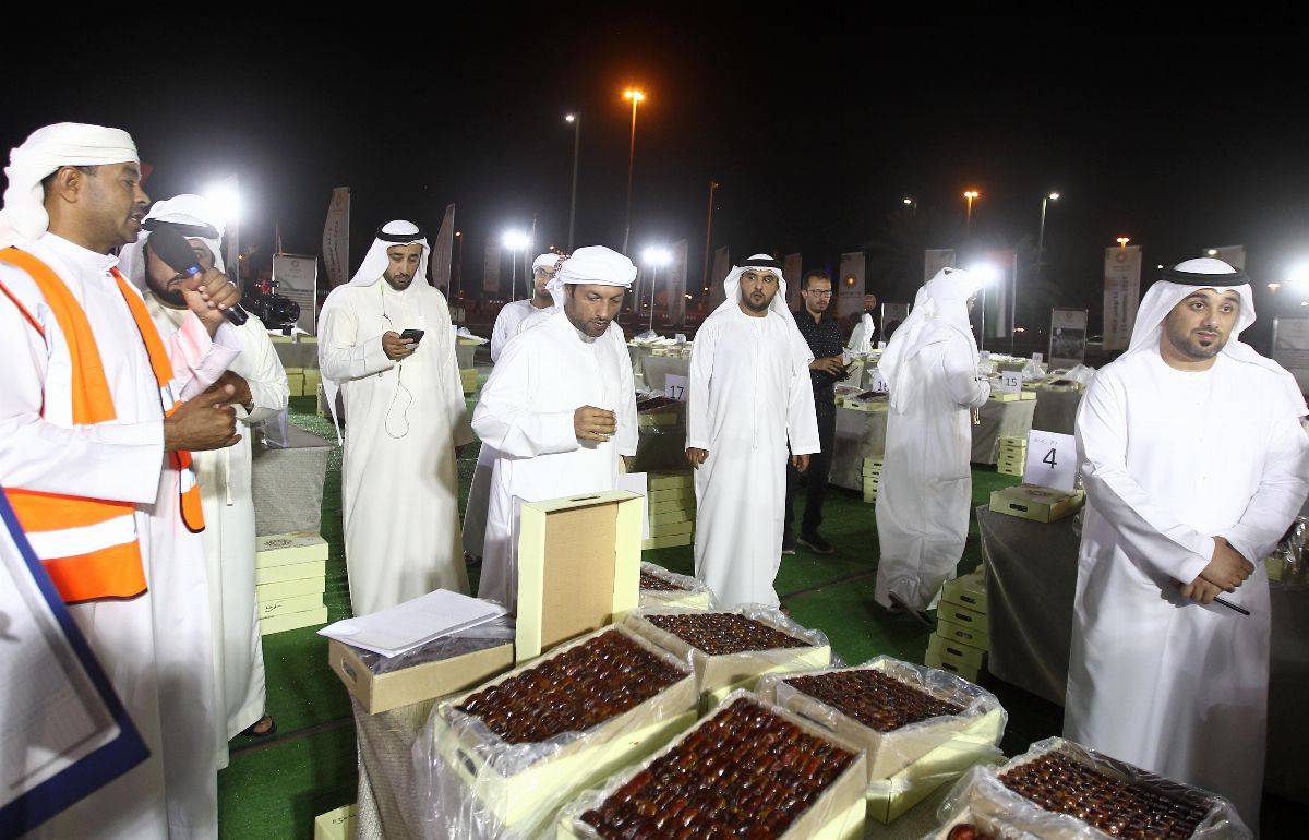 مزاد ليوا للتمور يختتم فعالياته في مجلس المشرف بأبوظبي