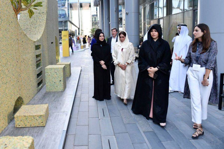 لطيفة بنت محمد تفتتح النسخة الخامسة من أسبوع دبي للتصميم