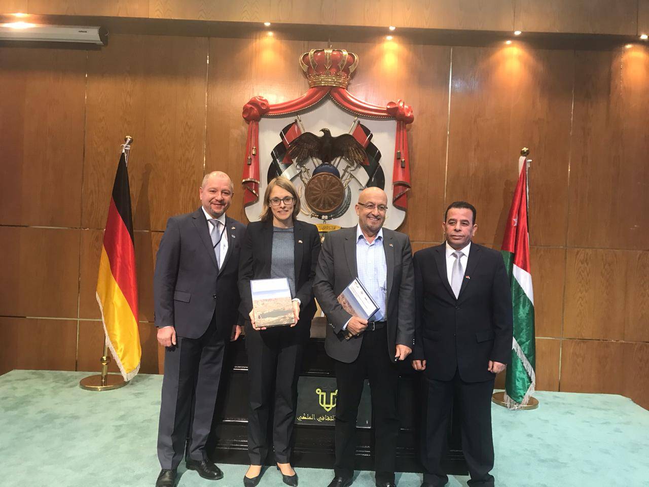 المياه والمعهد الالماني يعرضان دراسة تقييم مصادر المياه الجوفية 