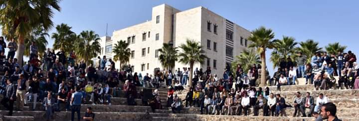 جدارا تحتفل بالمولد النبوي الشريف واستعادة الباقورة والغمر وتوزع الحلوى إبتهاجاُ بهذه المناسبة