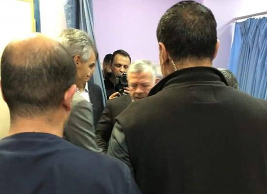 الملك يقوم بزيارة مفاجئة لمستشفى التوتنجي بسحاب 