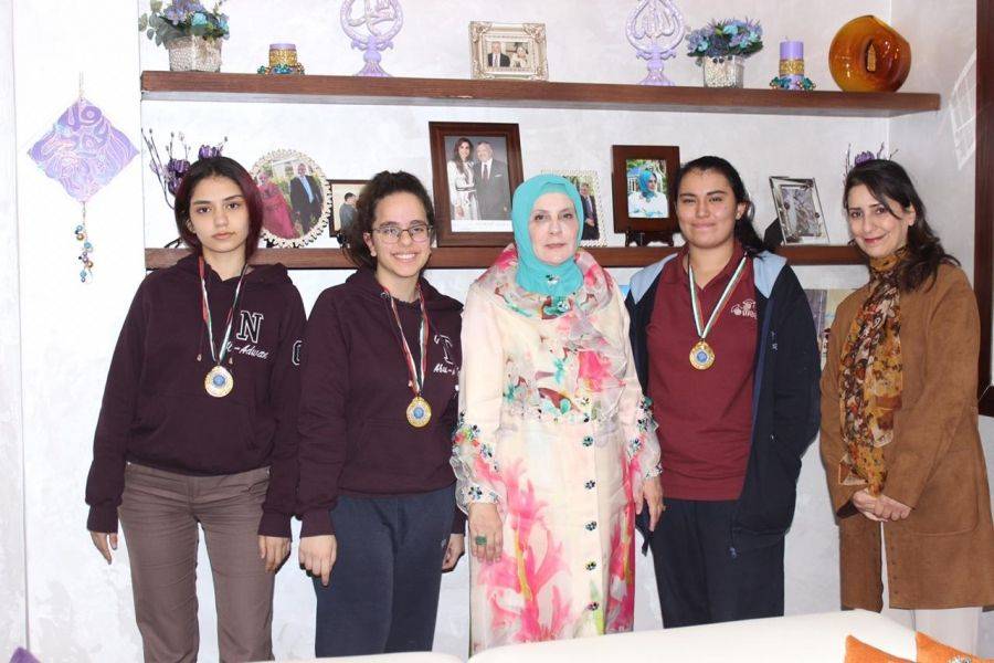 مدارس النظم الحديثة  بنات تحتل المركز الثالث مرتين في مسابقة المترجم الصغير