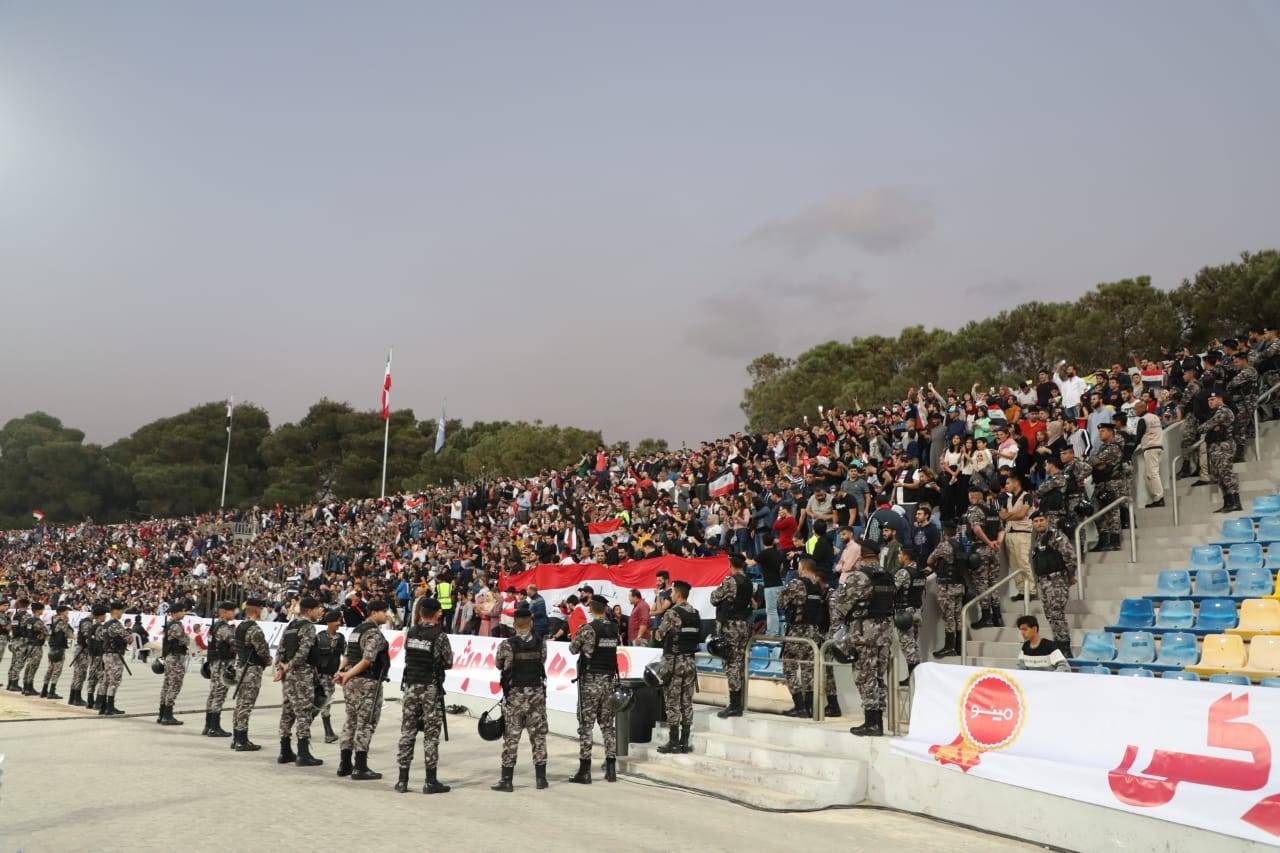 الحواتمة يشكر منتسبي الدرك بعد مباراتي التصفيات الآسيوية المشتركة