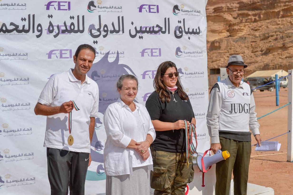 الاميرة عالية تتوج فرسان سباق الحسين الدولي للقدرة 