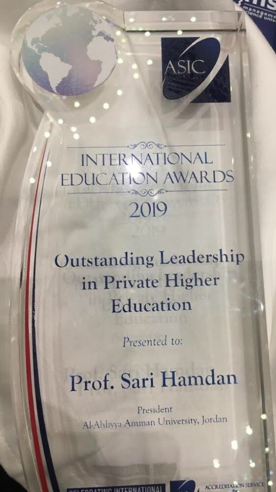 عمان الأهلية أول جامعة في الشرق الأوسط تحصل على التيجان البلاتينية الخمس من منظمة ASIC البريطانية للاعتماد الدولي