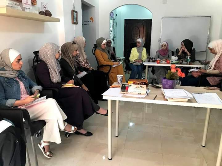 كلية الحقوق بجامعة جدارا تشارك في ورشة تدريبية نظمتها حاضنة الأعمال TTi في إربد 