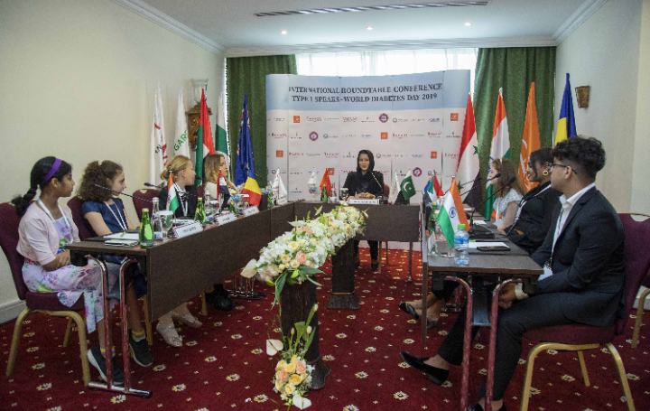 ندوة توعوية بمرض السكري بجامعة عجمان 