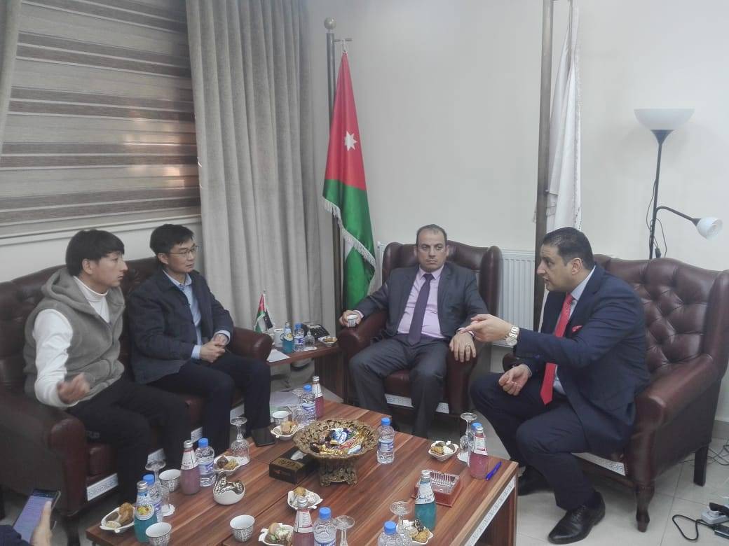 وفد من معهد بحوث الغاز الحيوي الصيني يزور الوطني للبحوث الزراعية 