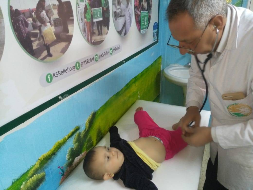 عيادات مركز الملك سلمان تعالج اكثر من (6) الاف طفل سوري في الزعتري خلال شهر أكتوبر من العام 2019م