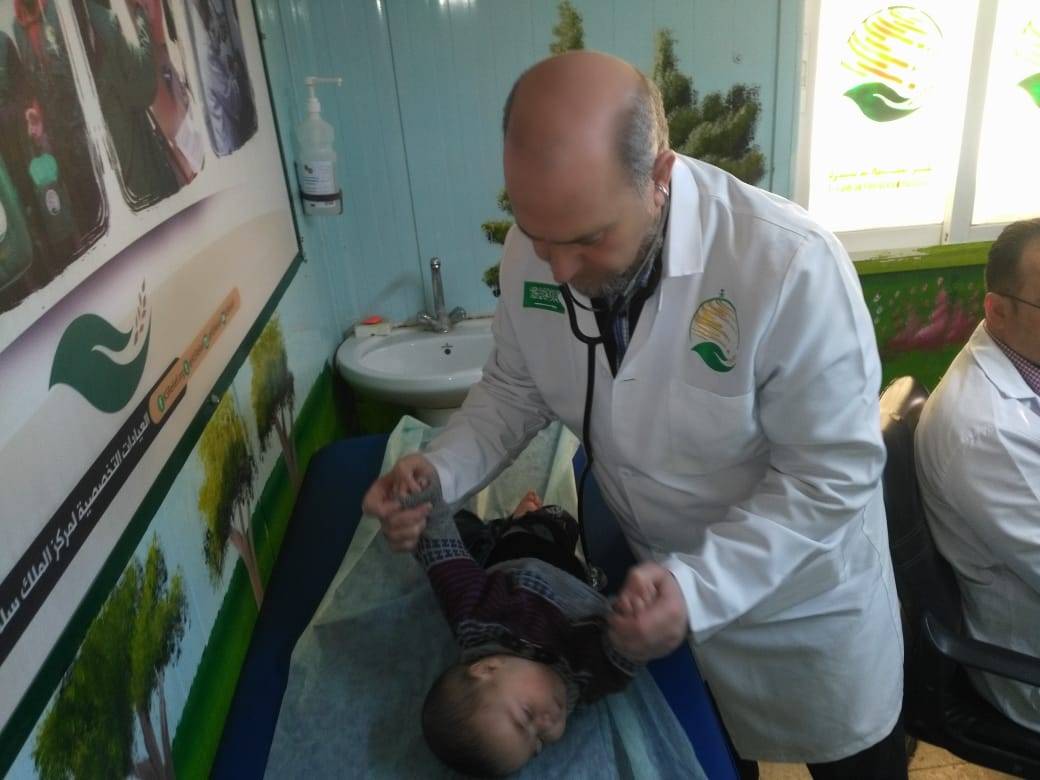 عيادات مركز الملك سلمان تعالج اكثر من (6) الاف طفل سوري في الزعتري خلال شهر أكتوبر من العام 2019م