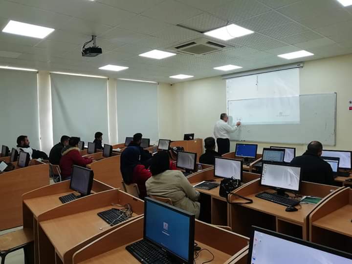 برنامج تهيئة طلبة كلية العلوم وتكنولوجيا المعلومات بجامعة جدارا لأمتحان الكفاءة