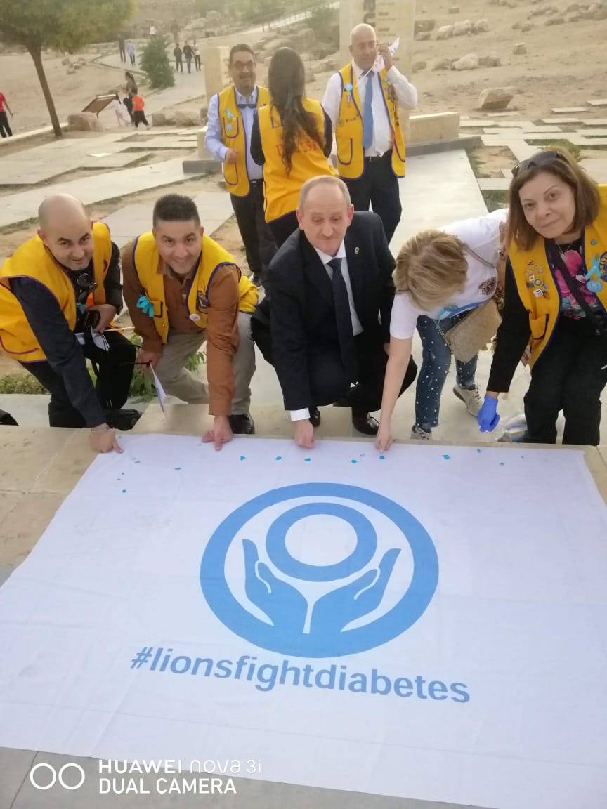 أندية الليونز تحتفل باليوم العلمي للسكري