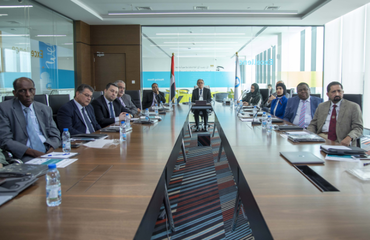 خلال مؤتمر عقد في جامعة عجمان .. دعوة لضرورة تطویر المناھج في كلیات طب الأسنان والصیدلة