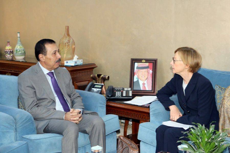 وزير التربية يبحث مع السفيرة الألمانية التعاون بين البلدين في قطاع التعليم