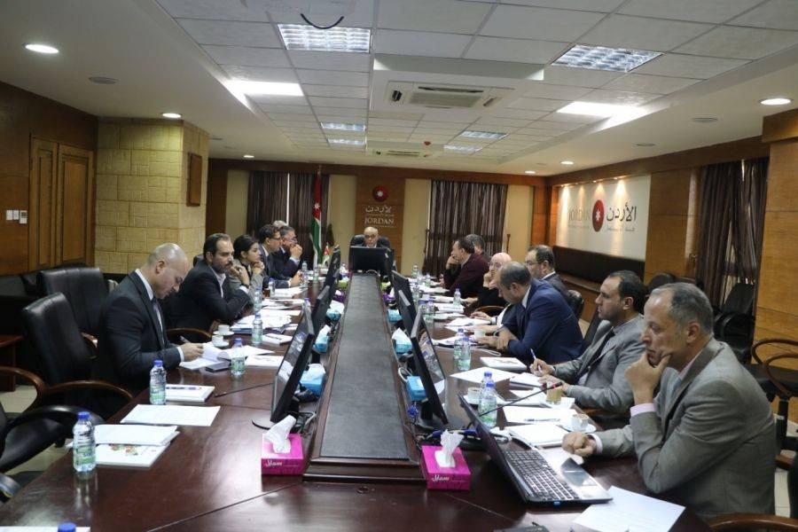 الوزني: هيئة الإستثمار ستتبنى إعداد ملف للفرص الإستثمارية الواعده