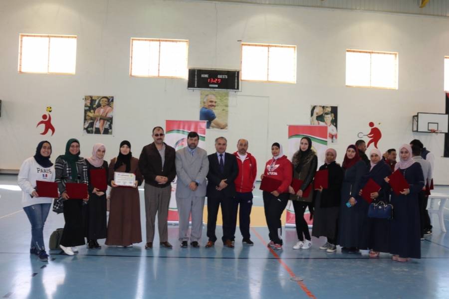 ورشة تدريبية عن لعبة (كرة العين) في جامعة الحسين بن طلال