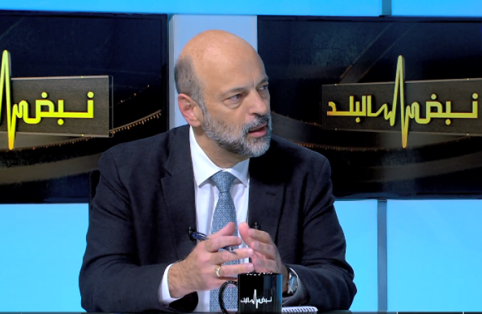 الرزاز : موازنة العام المقبل تحدد الأولويات الوطنية