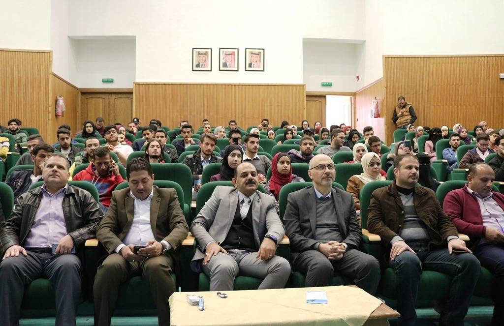 يوم تقني عن خدمات شركة Microsoft التعليمية في جامعة الحسين بن طلال