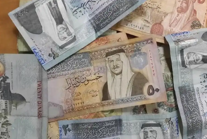 إيجاز لوزيري المالية والدولة لشؤون الإعلام حول مشروع الموازنة العامة