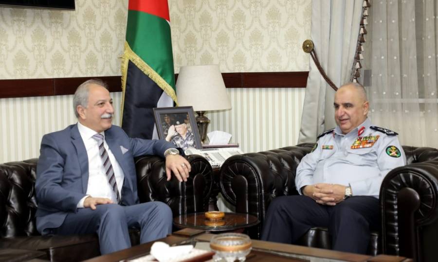 الدفاع المدني ينظم يوماً طبياً مجانياً بالتعاون مع مستشفى العيون التخصصي