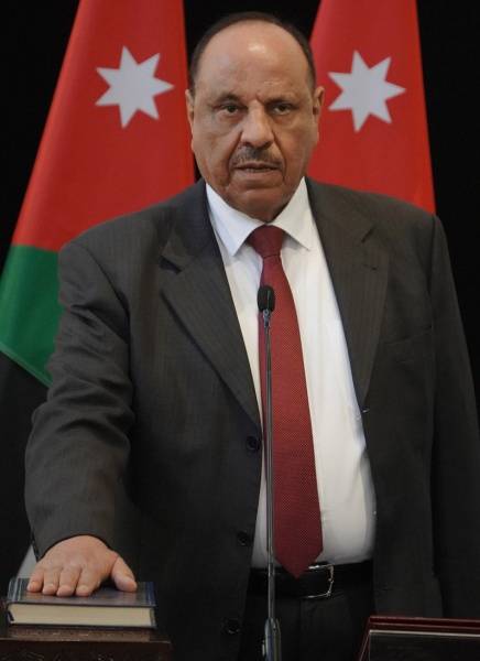 وزير الداخلية يوضح المزايا المقدمة لابناء الاردنيات المتزوجات من غير الاردنيين