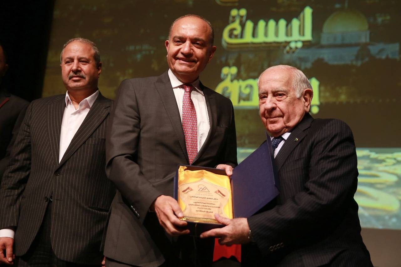 العضايلة يرعى إطلاق فيلم القدس ليست بعيدة