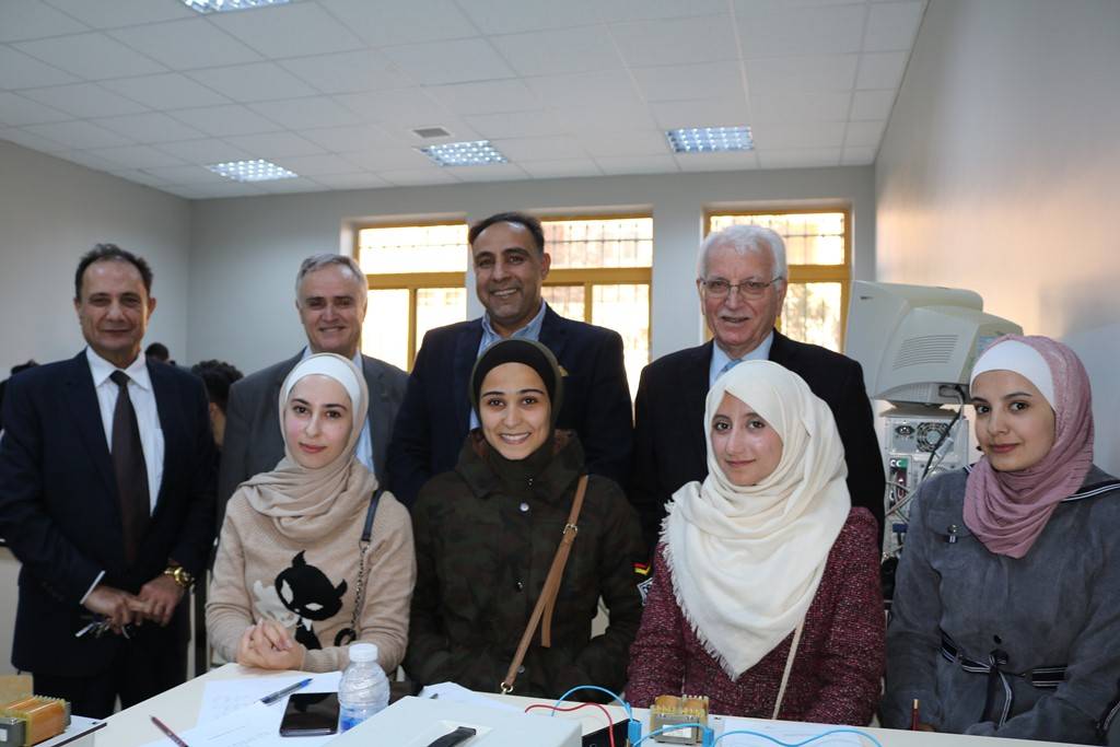 وزير التعليم العالي محي الدين توق يزور جامعة الحسين بن طلال.