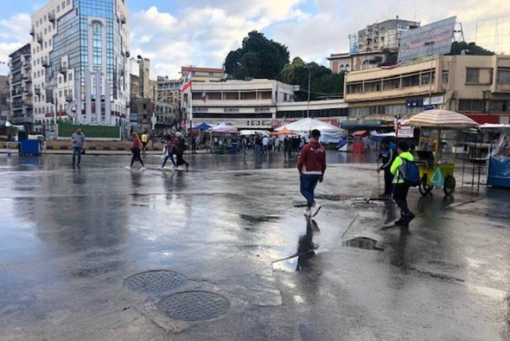 أزمة سير في شوارع طرابلس بلبنان بسبب عدم الالتزام بالاضراب المفتوح