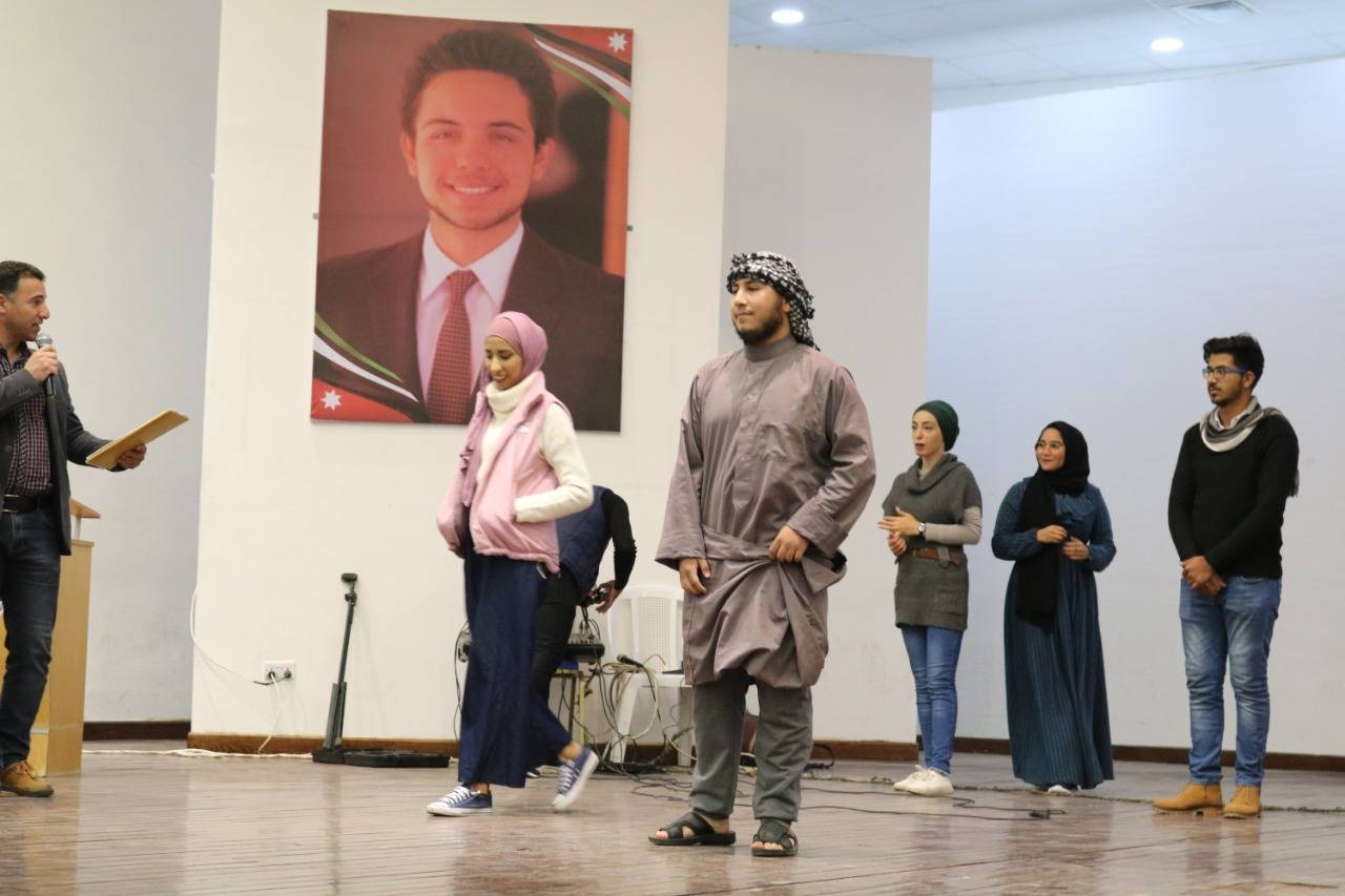 استمرار حملة (إفحصي... كلنا معك) في جامعة الحسين بن طلال